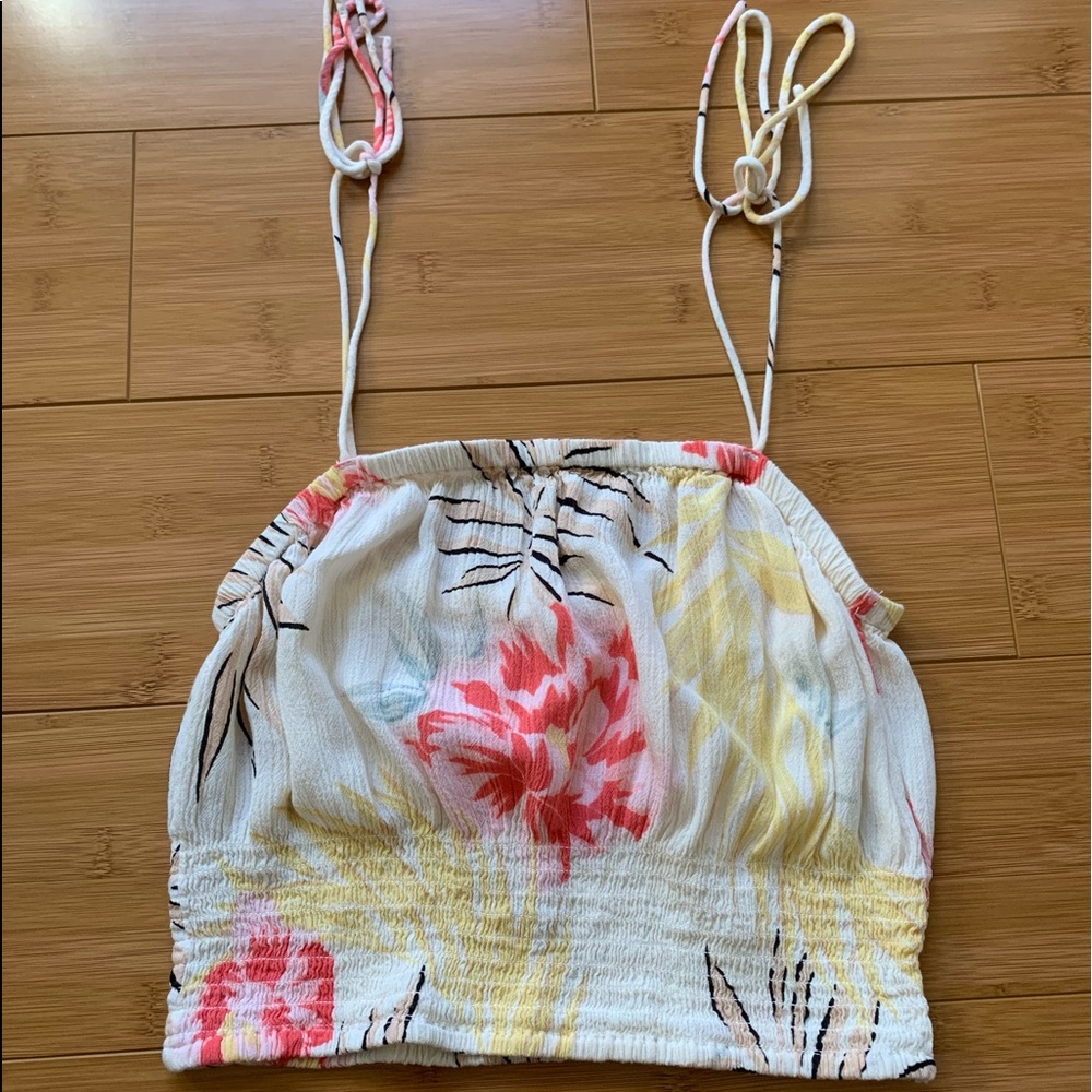 Billabong crop tank top floral size S